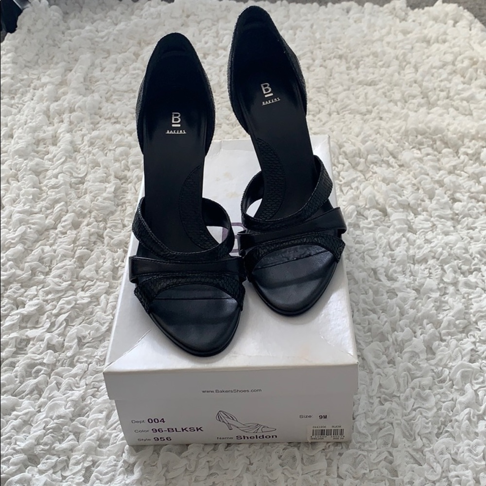 BAKERS Heels